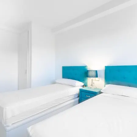 Apartment Los Lagos Golf Ii Charming 3 Bedroom In Marbella